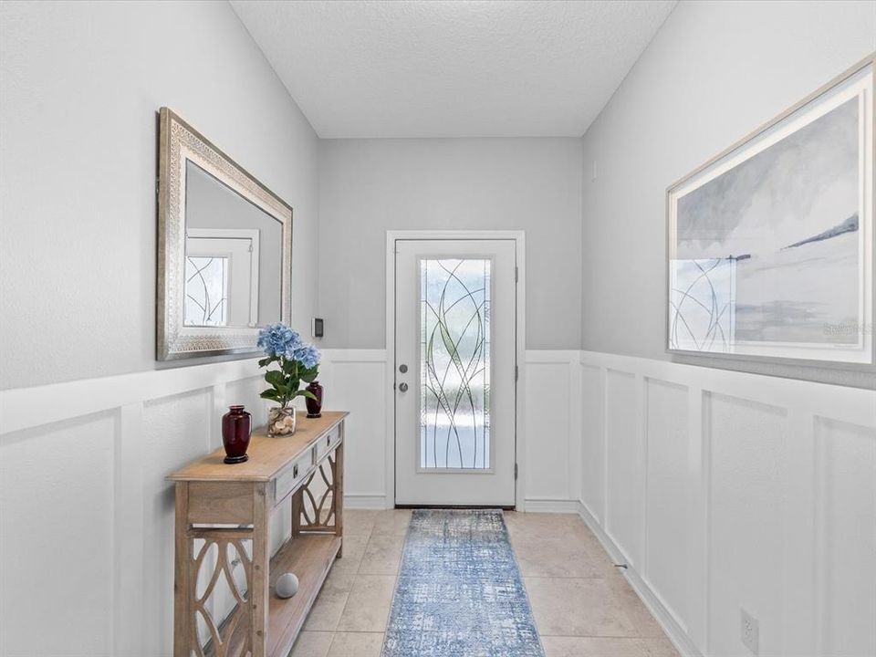 Под контрактом: $450,000 (4 спален, 3 ванн, 2208 Квадратных фут)