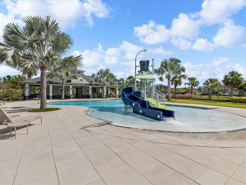 Под контрактом: $450,000 (4 спален, 3 ванн, 2208 Квадратных фут)