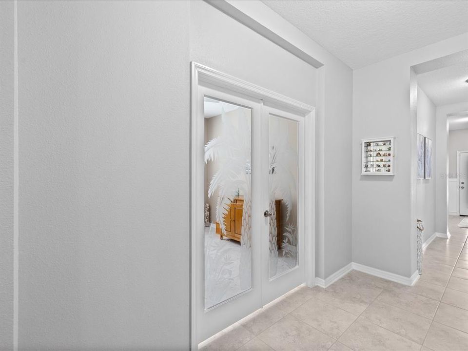 Под контрактом: $450,000 (4 спален, 3 ванн, 2208 Квадратных фут)