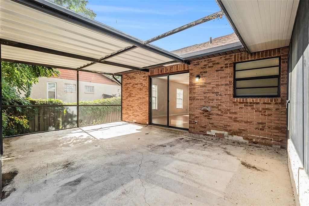 出租: $3,249 (4 贝兹, 2 浴室, 2729 平方英尺)