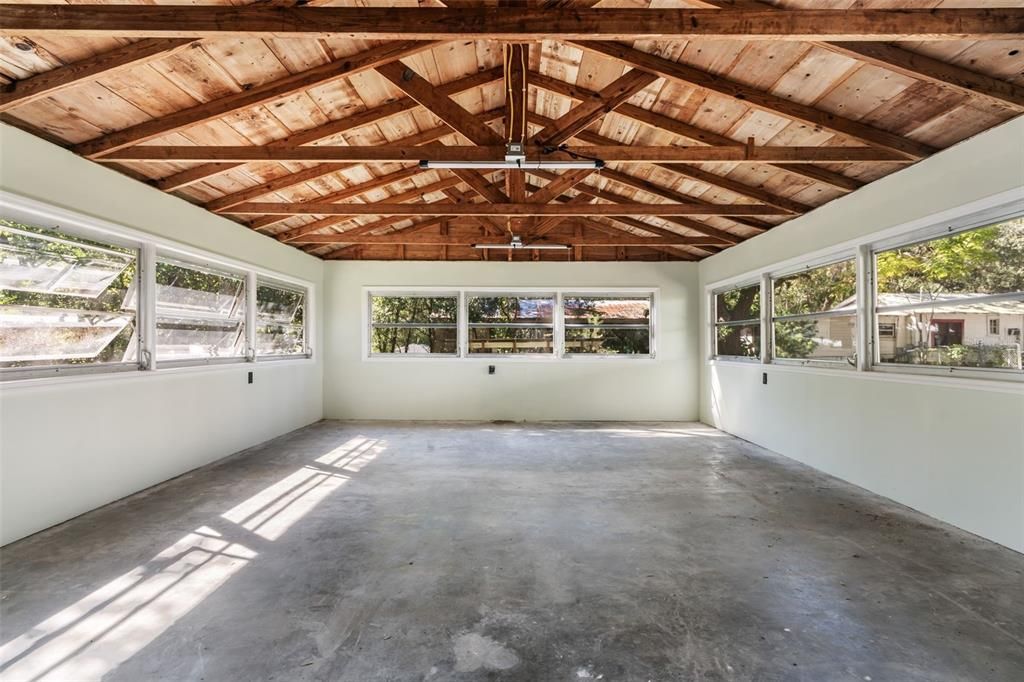 На продажу: $425,000 (3 спален, 2 ванн, 1677 Квадратных фут)