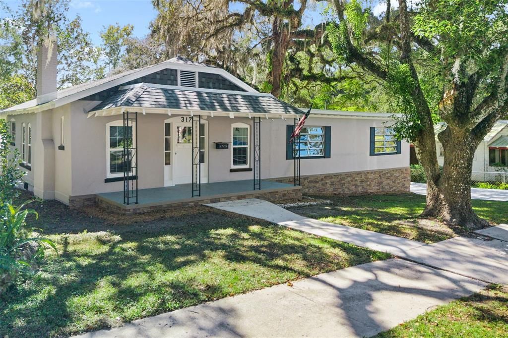 На продажу: $425,000 (3 спален, 2 ванн, 1677 Квадратных фут)