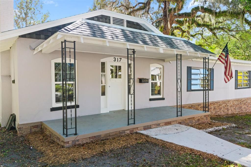 На продажу: $425,000 (3 спален, 2 ванн, 1677 Квадратных фут)