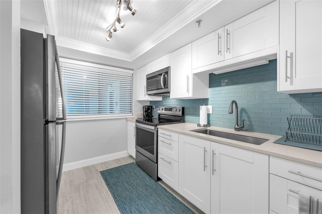 待售: $289,500 (2 贝兹, 2 浴室, 1304 平方英尺)