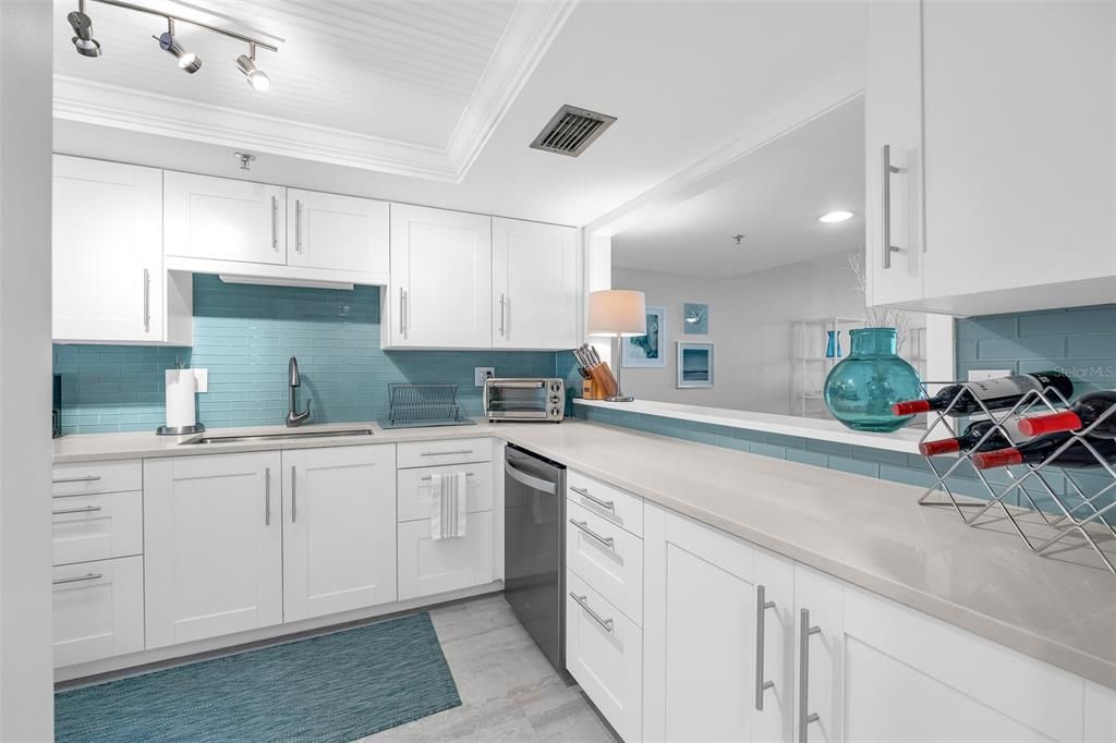 待售: $289,500 (2 贝兹, 2 浴室, 1304 平方英尺)