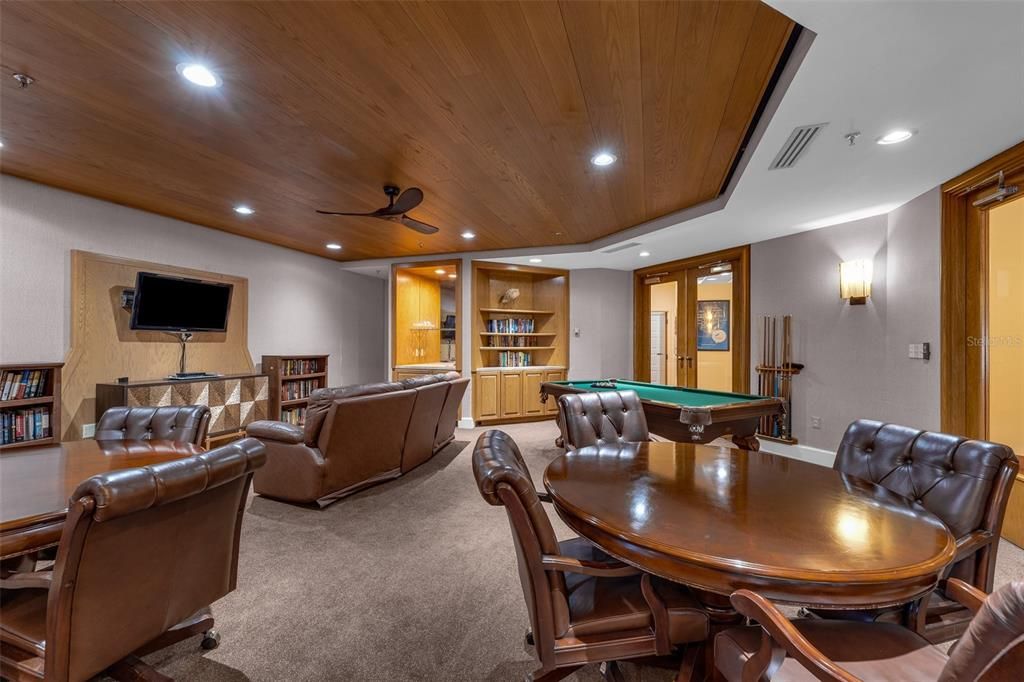 待售: $289,500 (2 贝兹, 2 浴室, 1304 平方英尺)