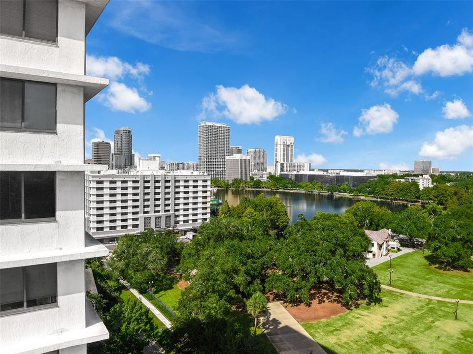 待售: $289,500 (2 贝兹, 2 浴室, 1304 平方英尺)