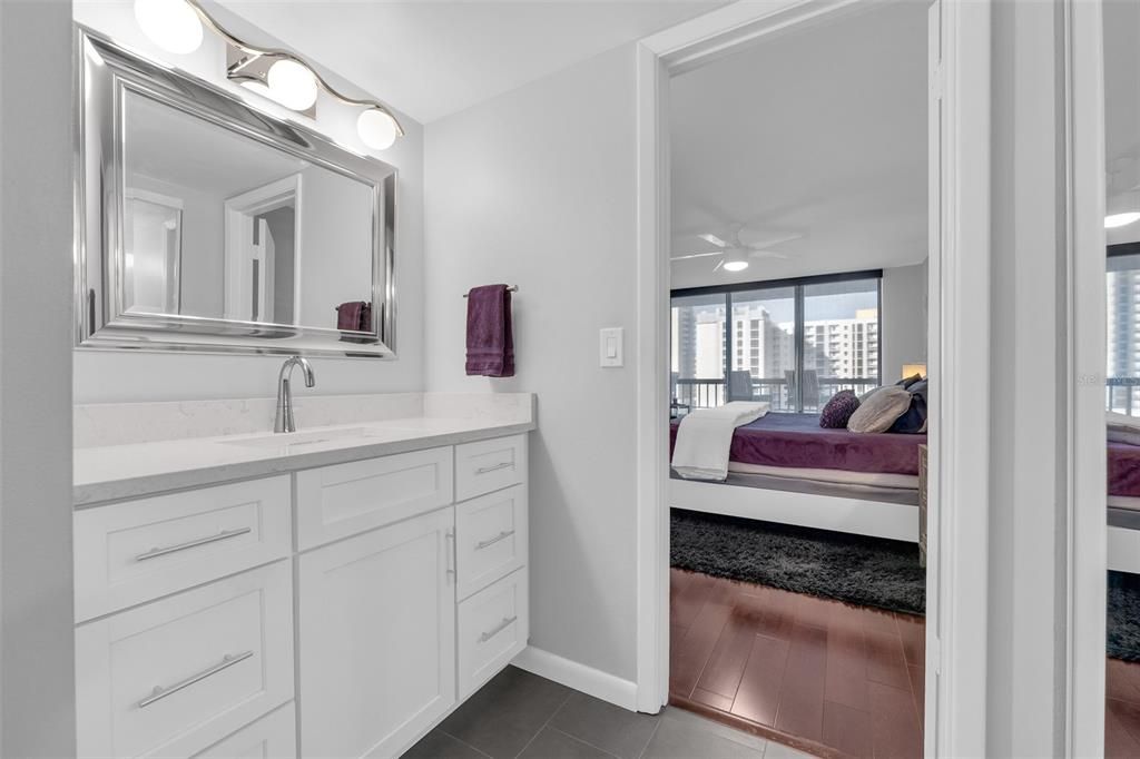 待售: $289,500 (2 贝兹, 2 浴室, 1304 平方英尺)