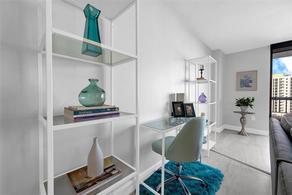 待售: $289,500 (2 贝兹, 2 浴室, 1304 平方英尺)