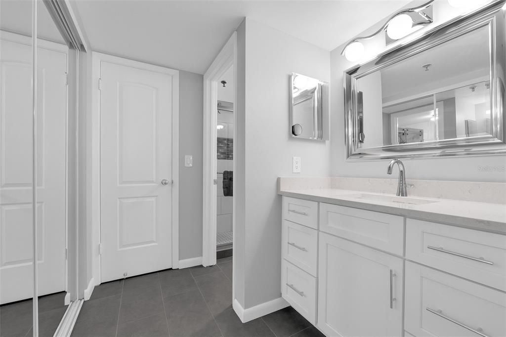 待售: $289,500 (2 贝兹, 2 浴室, 1304 平方英尺)