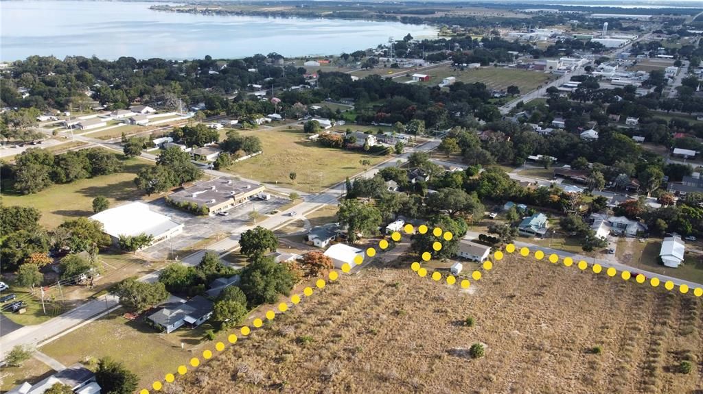 待售: $299,000 (7.11 acres)