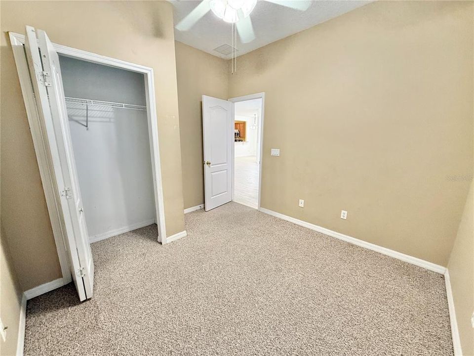 For Sale: $299,900 (3 beds, 2 baths, 1519 Square Feet)