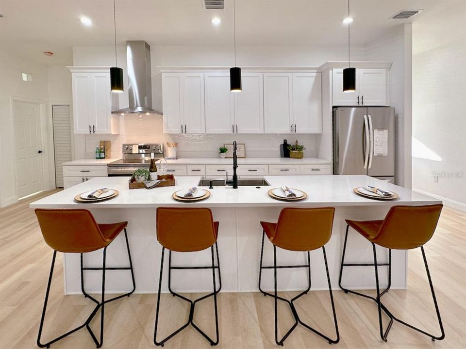 Active With Contract: $539,900 (3 beds, 2 baths, 2053 Square Feet)