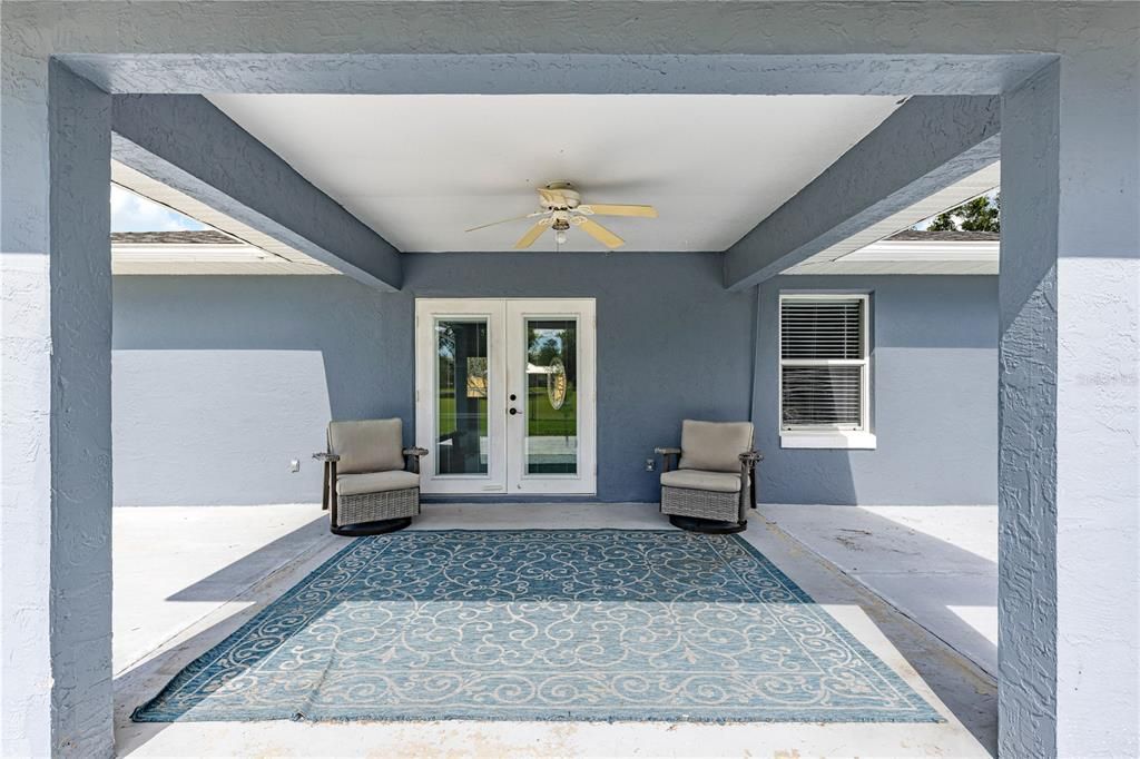 For Rent: $2,200 (3 beds, 2 baths, 1268 Square Feet)