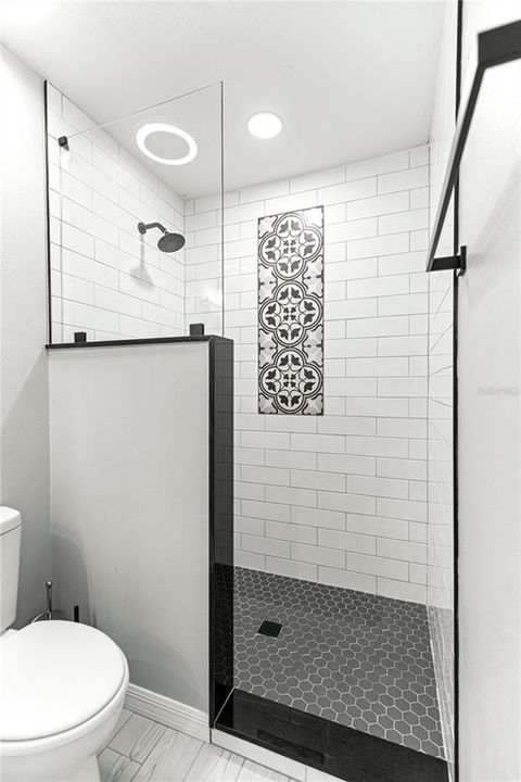 For Rent: $2,200 (3 beds, 2 baths, 1268 Square Feet)