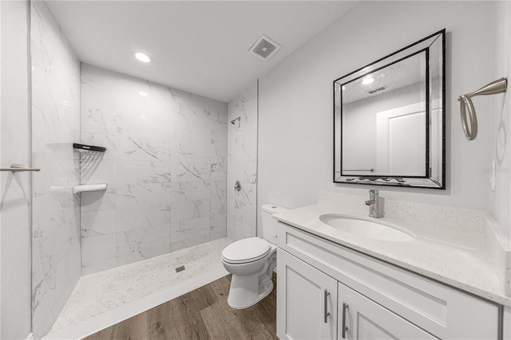 出租: $1,650 (3 贝兹, 2 浴室, 1006 平方英尺)