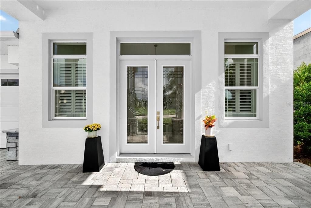 For Sale: $859,900 (3 beds, 2 baths, 2777 Square Feet)