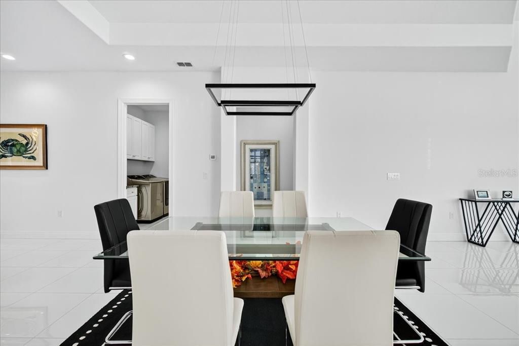 For Sale: $859,900 (3 beds, 2 baths, 2777 Square Feet)