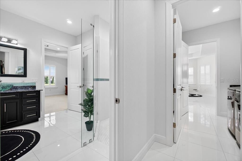 For Sale: $859,900 (3 beds, 2 baths, 2777 Square Feet)