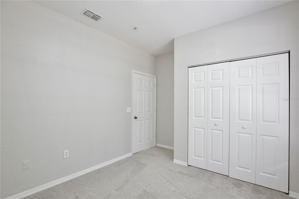 Activo con contrato: $208,000 (3 camas, 2 baños, 1194 Pies cuadrados)