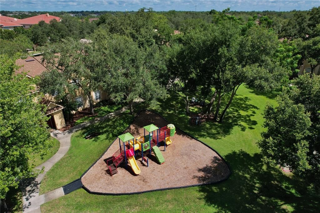 Activo con contrato: $208,000 (3 camas, 2 baños, 1194 Pies cuadrados)