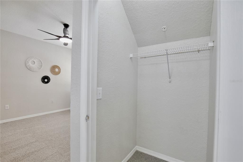 Activo con contrato: $208,000 (3 camas, 2 baños, 1194 Pies cuadrados)