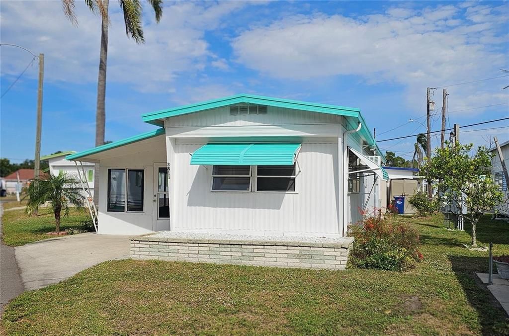 待售: $69,900 (2 贝兹, 1 浴室, 624 平方英尺)