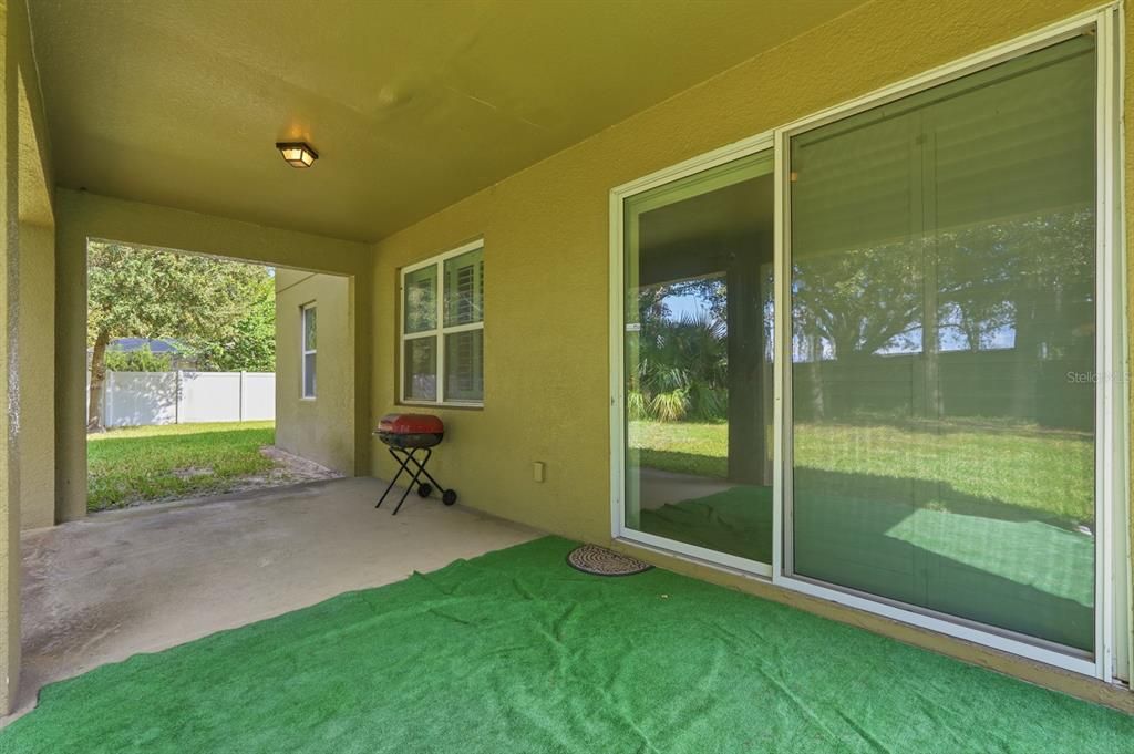 For Sale: $499,999 (5 beds, 2 baths, 3390 Square Feet)