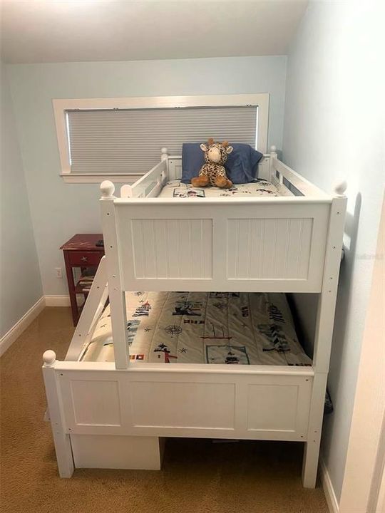 For Sale: $675,000 (3 beds, 2 baths, 1260 Square Feet)