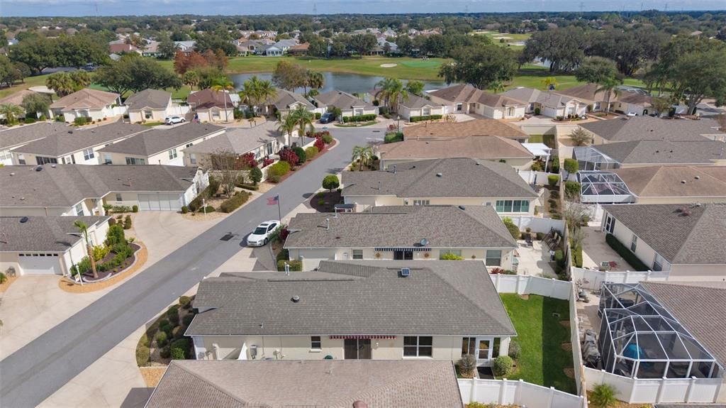 For Sale: $300,000 (2 beds, 2 baths, 1186 Square Feet)