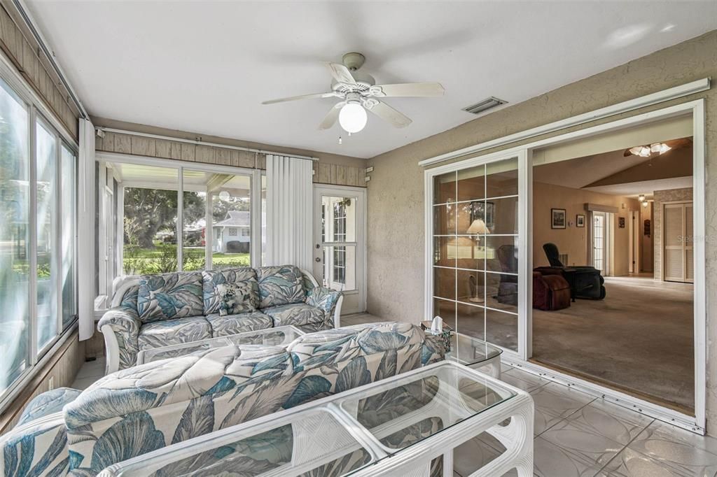 For Sale: $295,000 (3 beds, 2 baths, 1572 Square Feet)