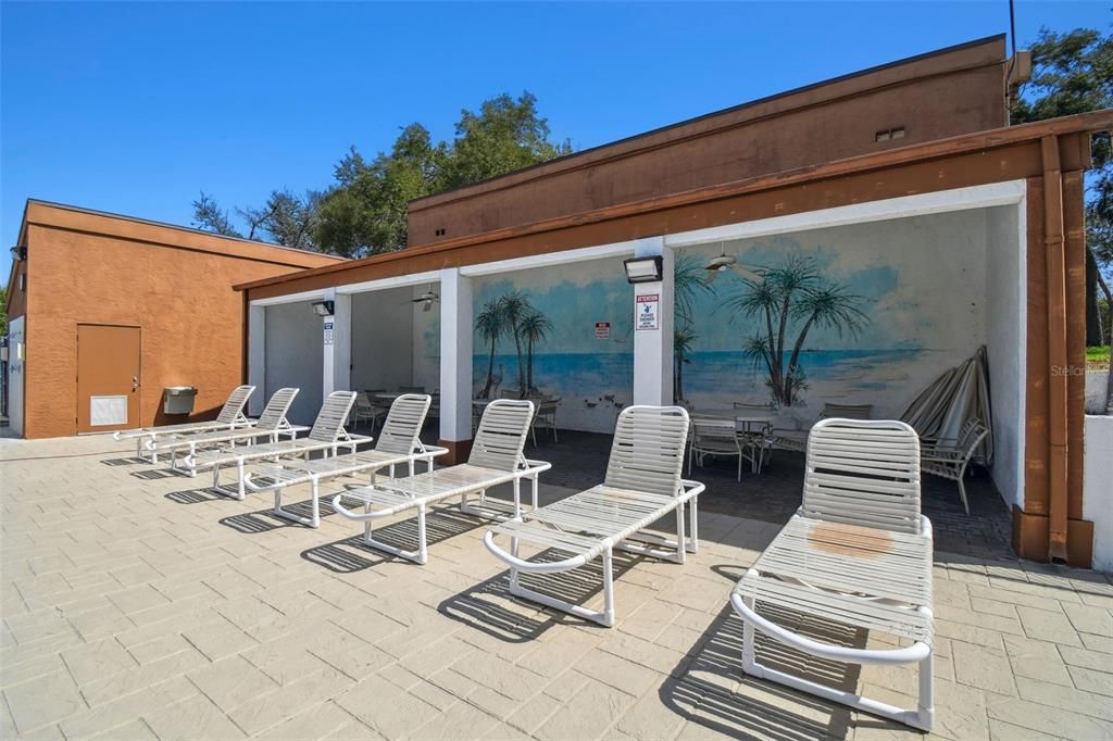 For Sale: $295,000 (3 beds, 2 baths, 1572 Square Feet)