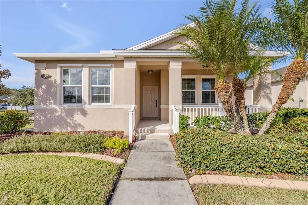 For Sale: $369,900 (3 beds, 2 baths, 1469 Square Feet)