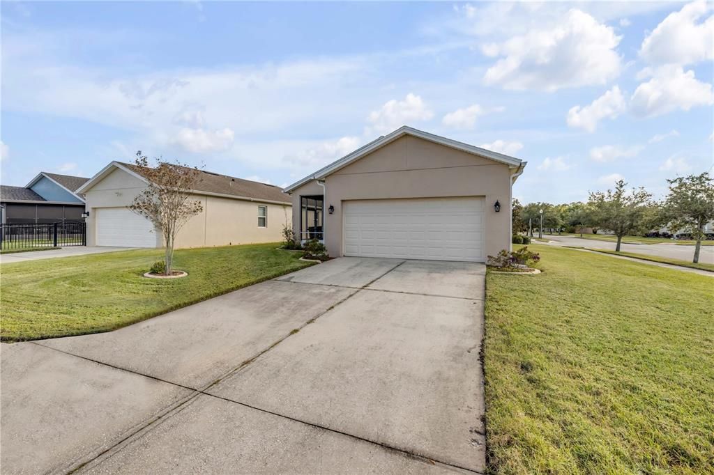 For Sale: $369,900 (3 beds, 2 baths, 1469 Square Feet)