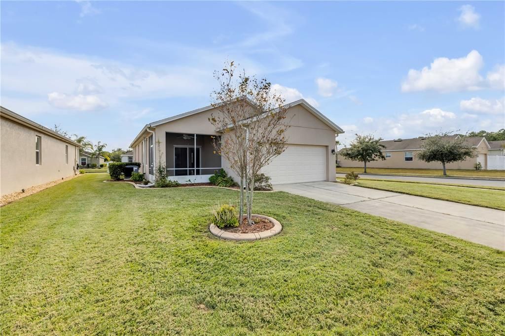 For Sale: $369,900 (3 beds, 2 baths, 1469 Square Feet)