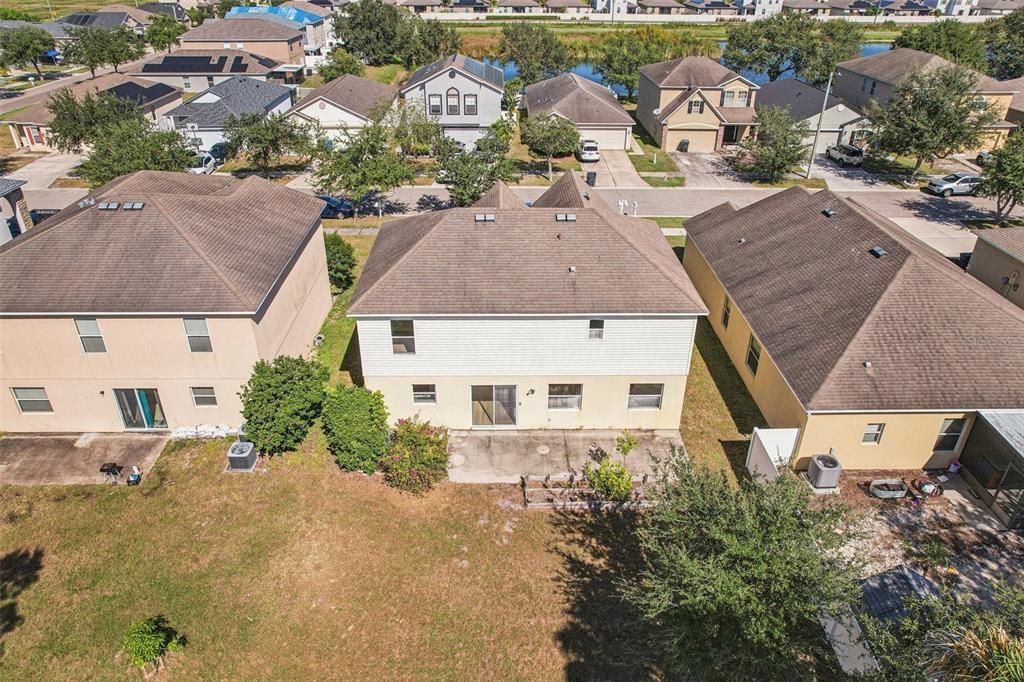 合同活跃: $339,900 (4 贝兹, 2 浴室, 2268 平方英尺)