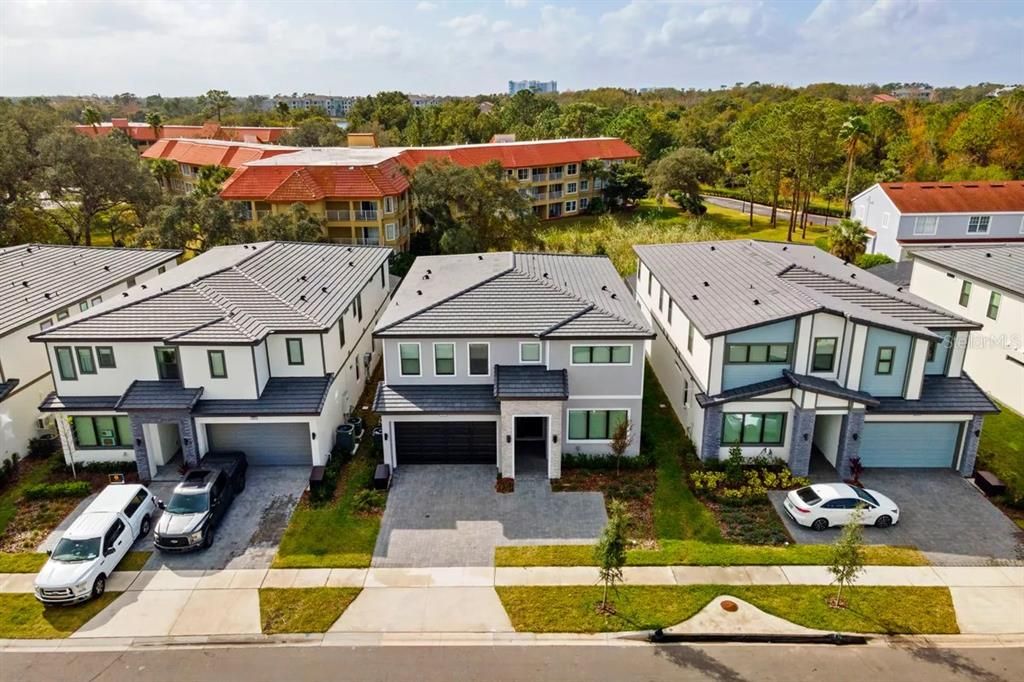 待售: $1,790,000 (9 贝兹, 9 浴室, 3950 平方英尺)