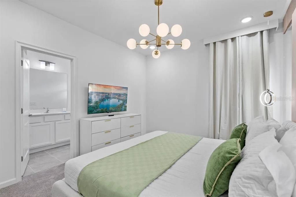 待售: $1,790,000 (9 贝兹, 9 浴室, 3950 平方英尺)