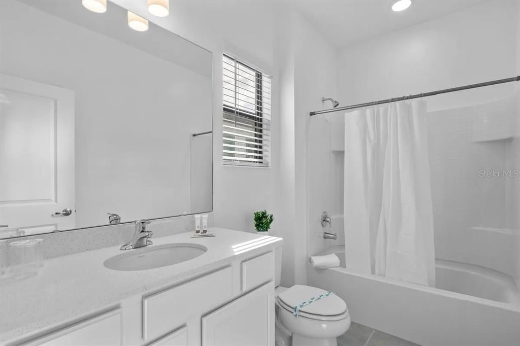 待售: $1,790,000 (9 贝兹, 9 浴室, 3950 平方英尺)