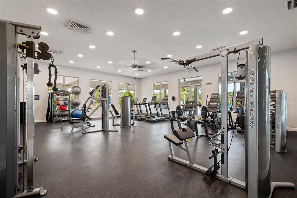 En Venta: $525,000 (4 camas, 3 baños, 2142 Pies cuadrados)