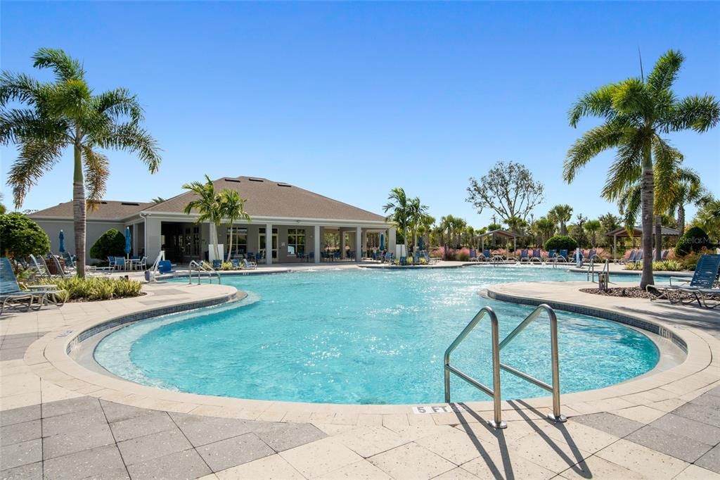 En Venta: $525,000 (4 camas, 3 baños, 2142 Pies cuadrados)