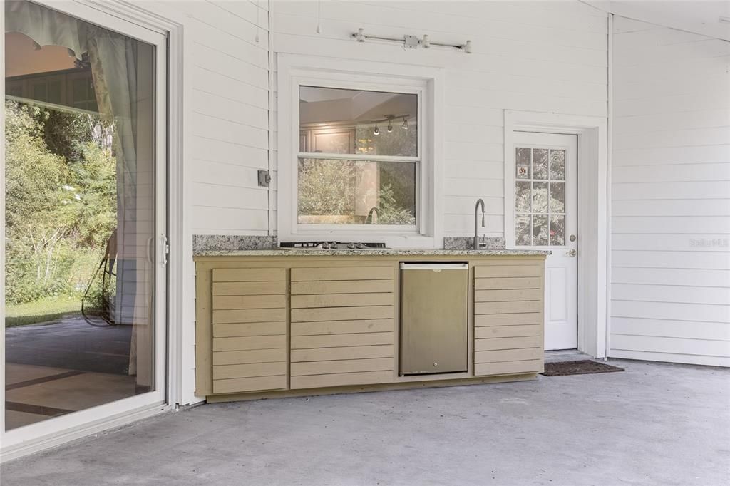 For Sale: $1,495,000 (5 beds, 4 baths, 4333 Square Feet)