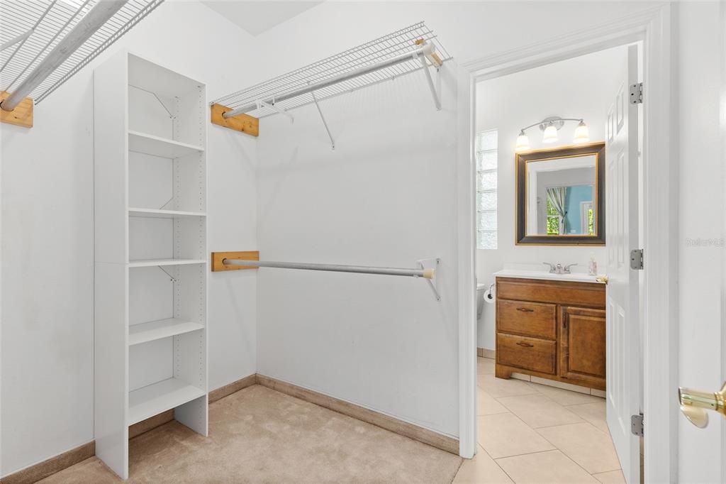 For Sale: $1,495,000 (5 beds, 4 baths, 4333 Square Feet)