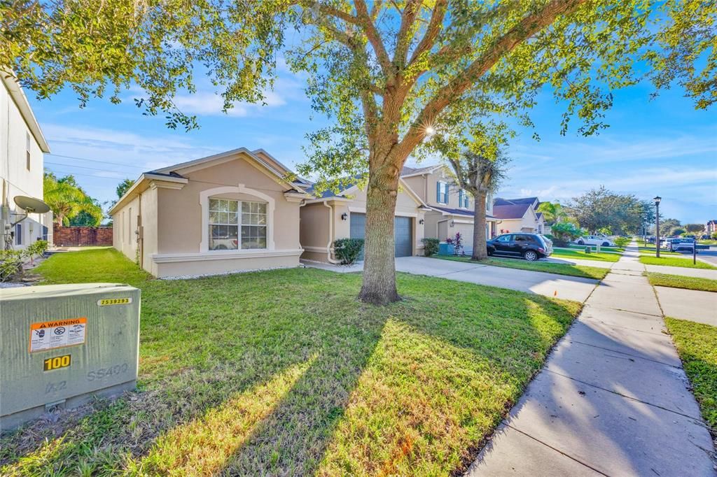 En Venta: $346,000 (3 camas, 2 baños, 1915 Pies cuadrados)