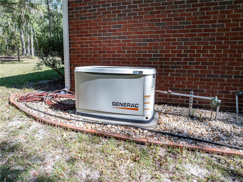 待售: $679,900 (3 贝兹, 2 浴室, 2635 平方英尺)