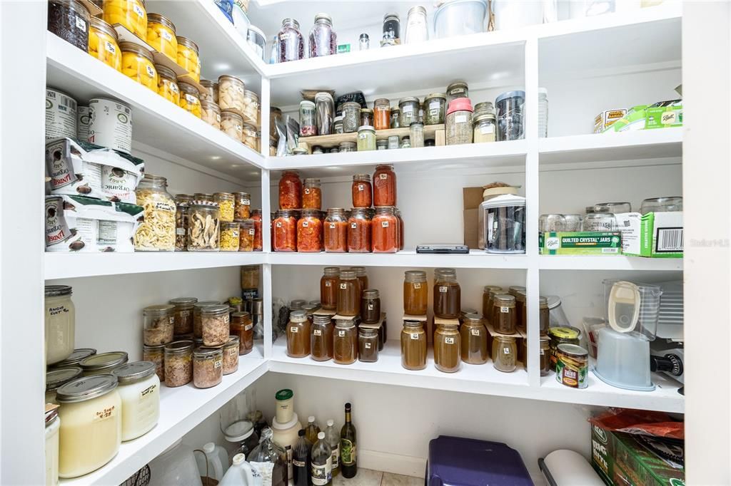 待售: $679,900 (3 贝兹, 2 浴室, 2635 平方英尺)