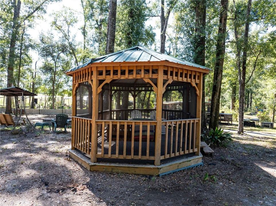 待售: $679,900 (3 贝兹, 2 浴室, 2635 平方英尺)