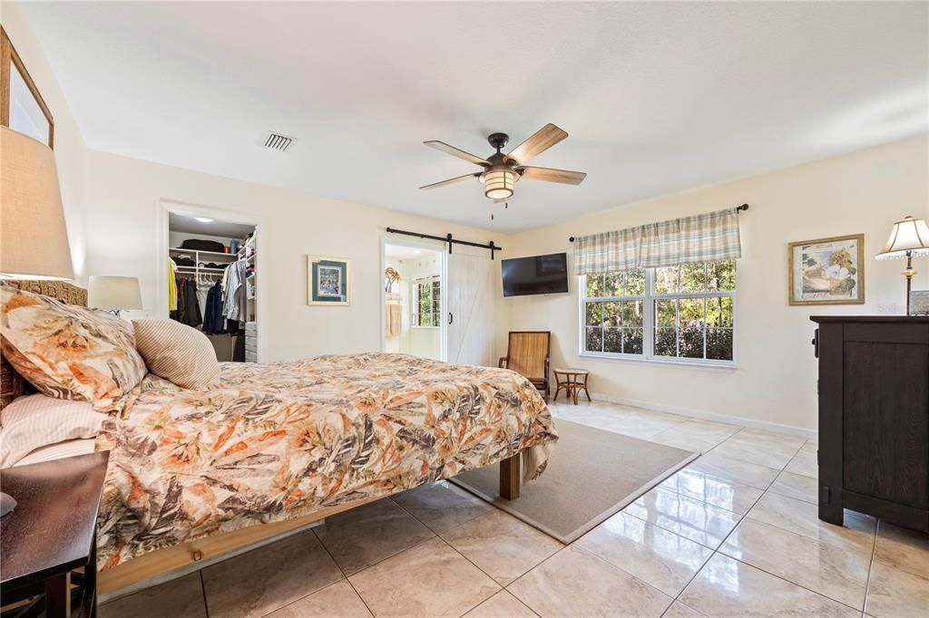 待售: $679,900 (3 贝兹, 2 浴室, 2635 平方英尺)