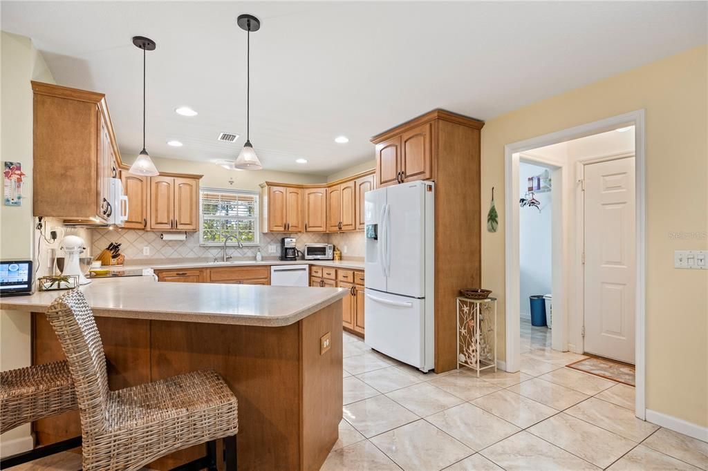 待售: $679,900 (3 贝兹, 2 浴室, 2635 平方英尺)