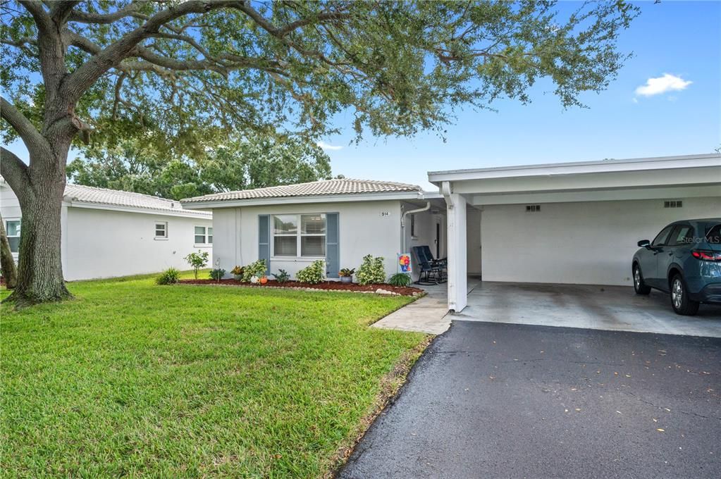 На продажу: $162,000 (2 спален, 2 ванн, 1176 Квадратных фут)